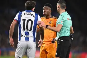 皇马主场击败皇家社会稳居积分榜前列