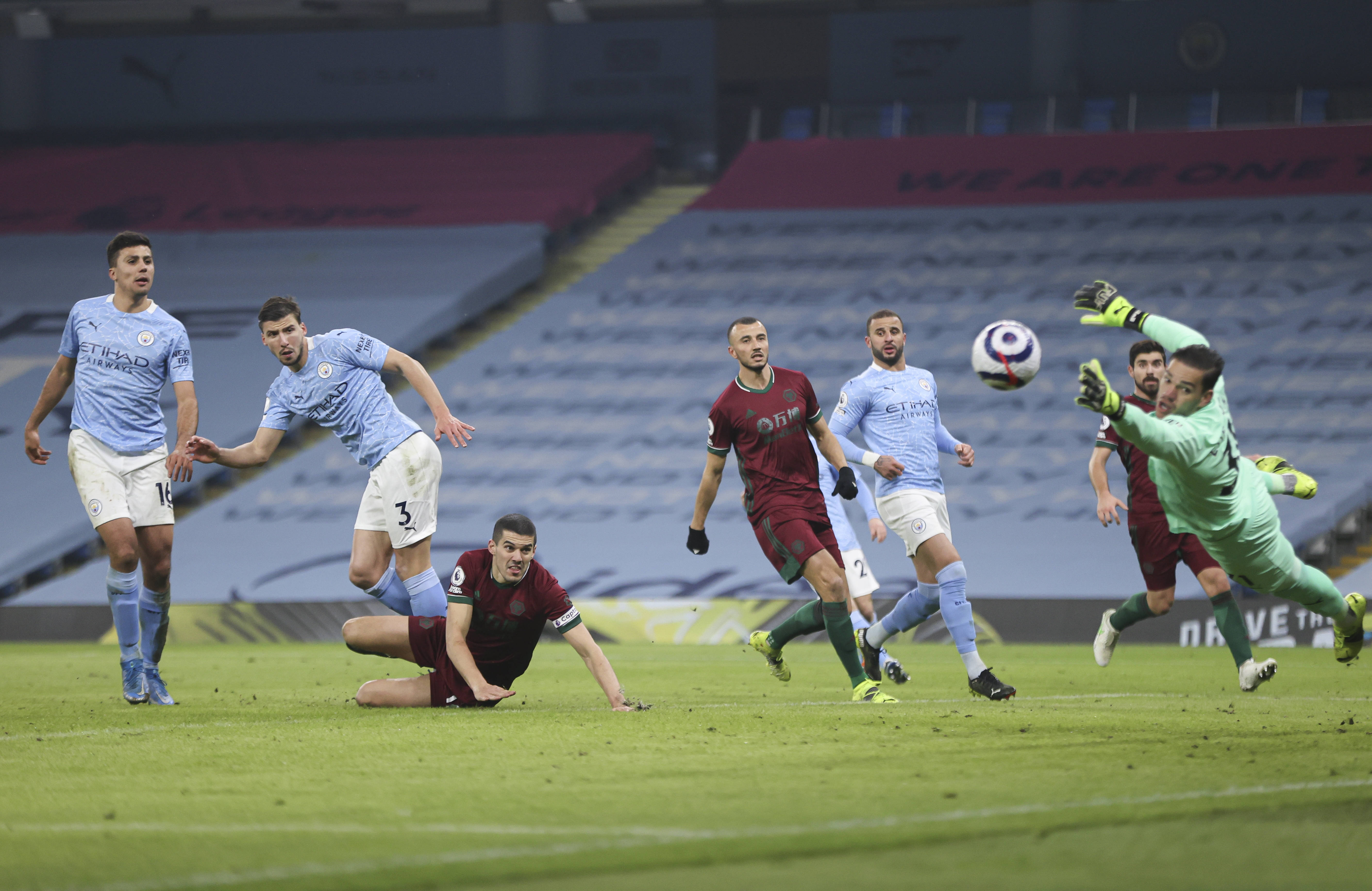 西汉姆联中场控制力突出