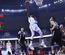 关键回合稳准狠,比赛走势改写 关键回合稳准狠,比赛走势改写